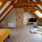 Casa de Férias De Reyrac 7/8 Personnes Brion (Lozere)