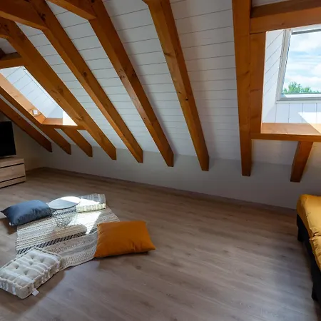De Reyrac 7/8 Personnes Сasa de vacaciones Brion (Lozere)